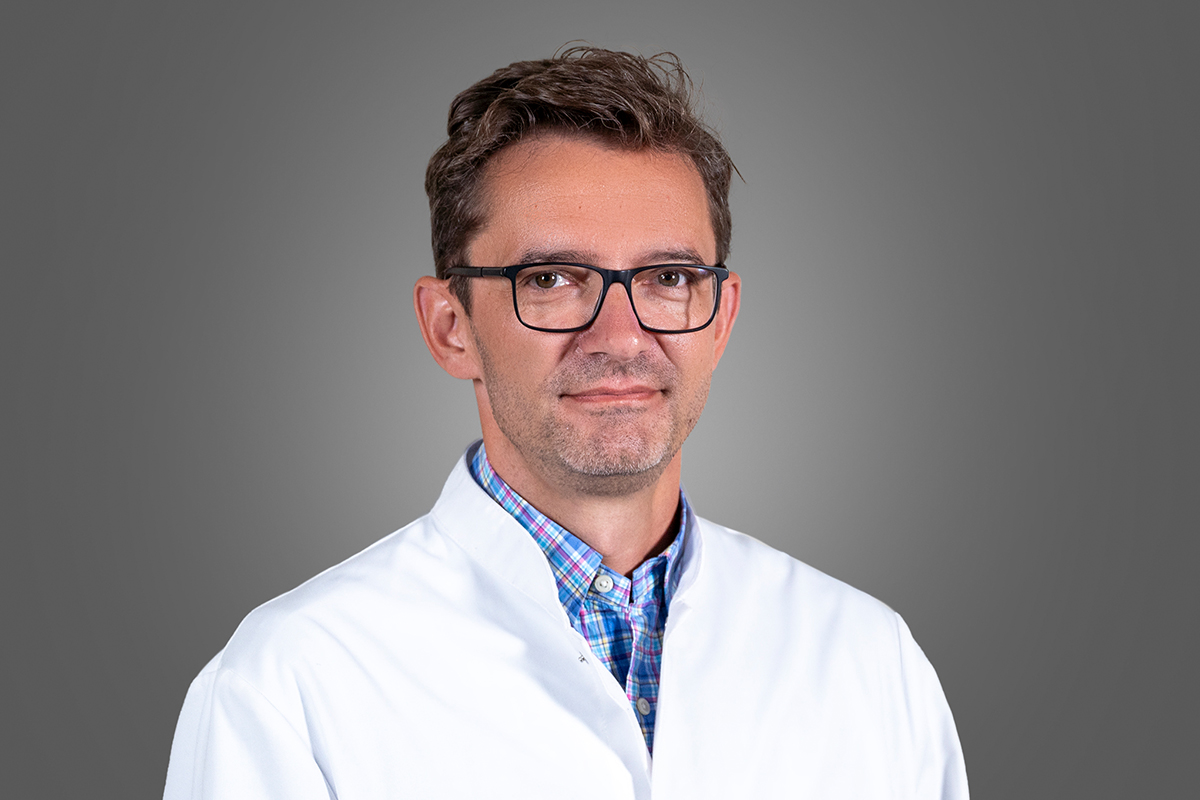 dr. Bárdos Tamás PhD. med. habil.